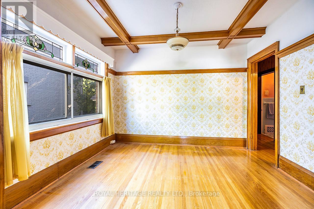 39 Kelsonia Avenue, Toronto, ON - Indoor Photo Showing Other Room