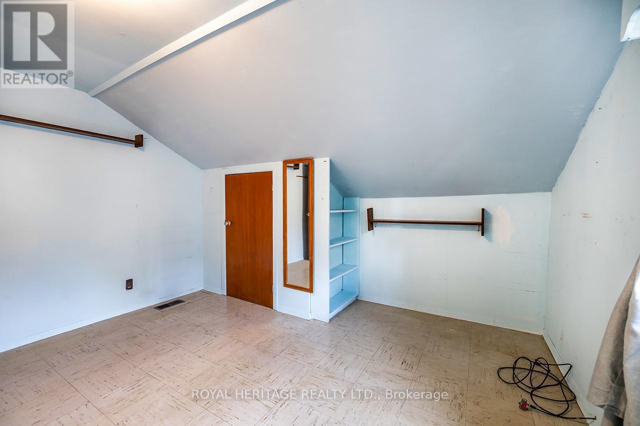 39 Kelsonia Avenue, Toronto, ON - Indoor Photo Showing Other Room