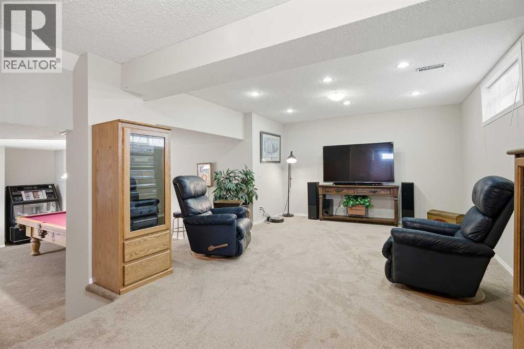 940 Citadel Drive Nw, Calgary, AB - Indoor