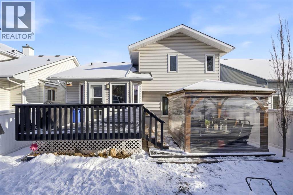 940 Citadel Drive Nw, Calgary, AB - Outdoor With Deck Patio Veranda
