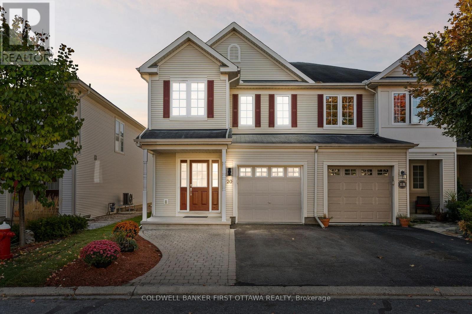 Quiet, private & desired neighbourhood lifestyle! - 20 Fieldberry Private, Ottawa, ON - Outdoor With Facade