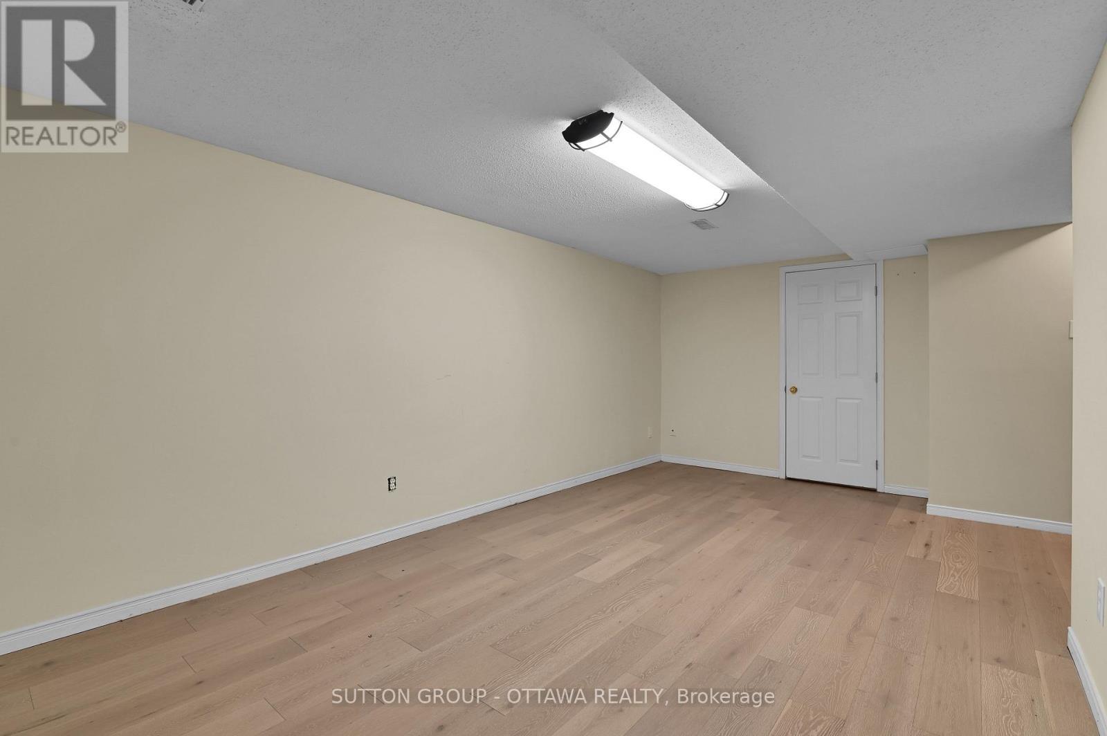 107 Jackman Terrace, Ottawa, ON - Indoor Photo Showing Other Room