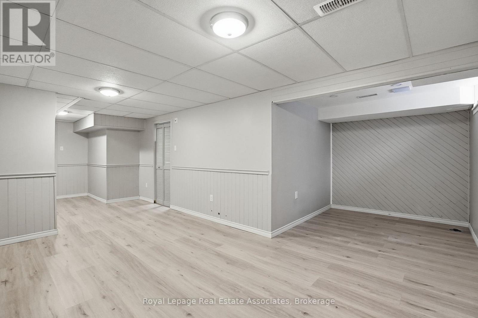 66A - 1460 Garth Street, Hamilton, ON - Indoor Photo Showing Other Room