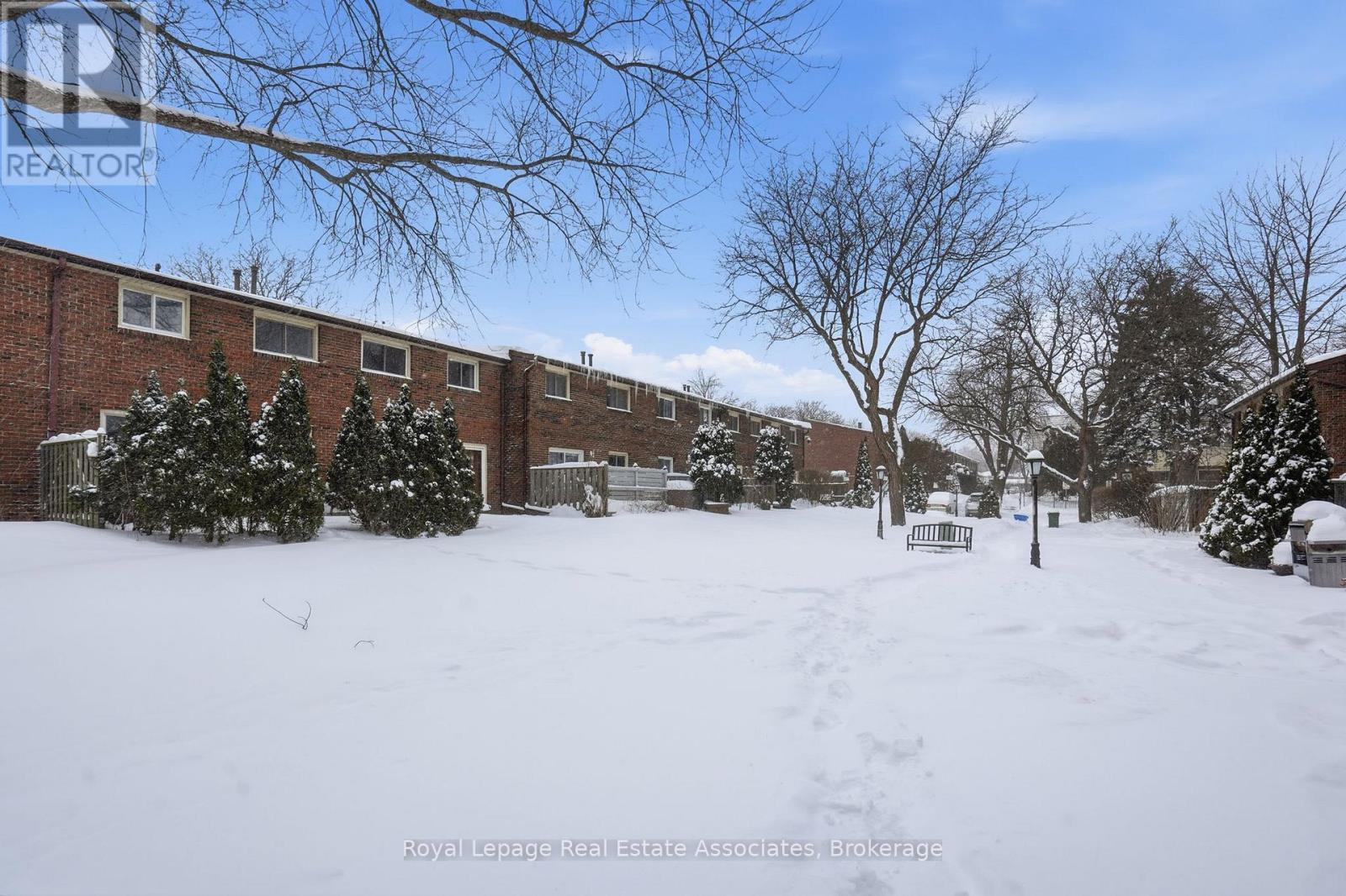 66A - 1460 Garth Street, Hamilton, ON - Outdoor