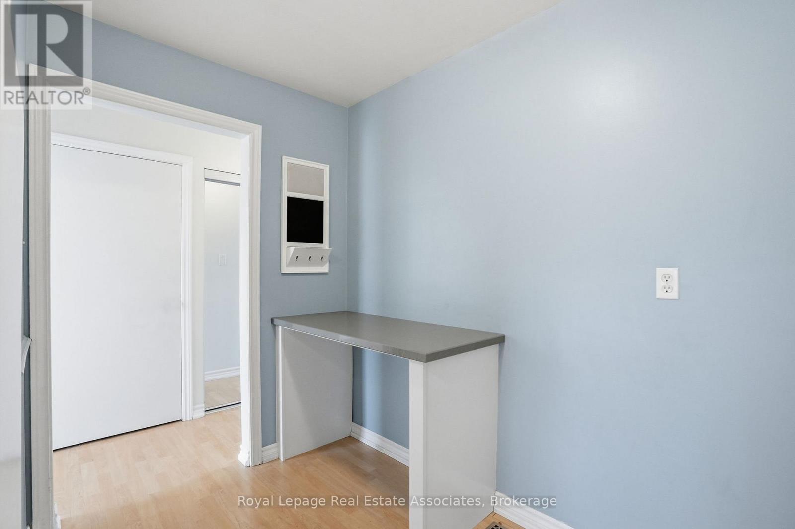 66A - 1460 Garth Street, Hamilton, ON - Indoor Photo Showing Other Room