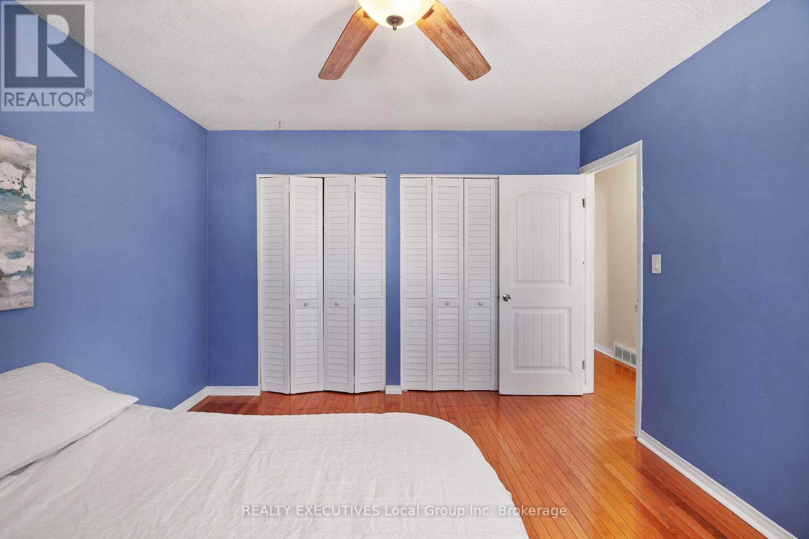 10 Manitou Street, North Bay (Ferris), ON - Indoor Photo Showing Bedroom