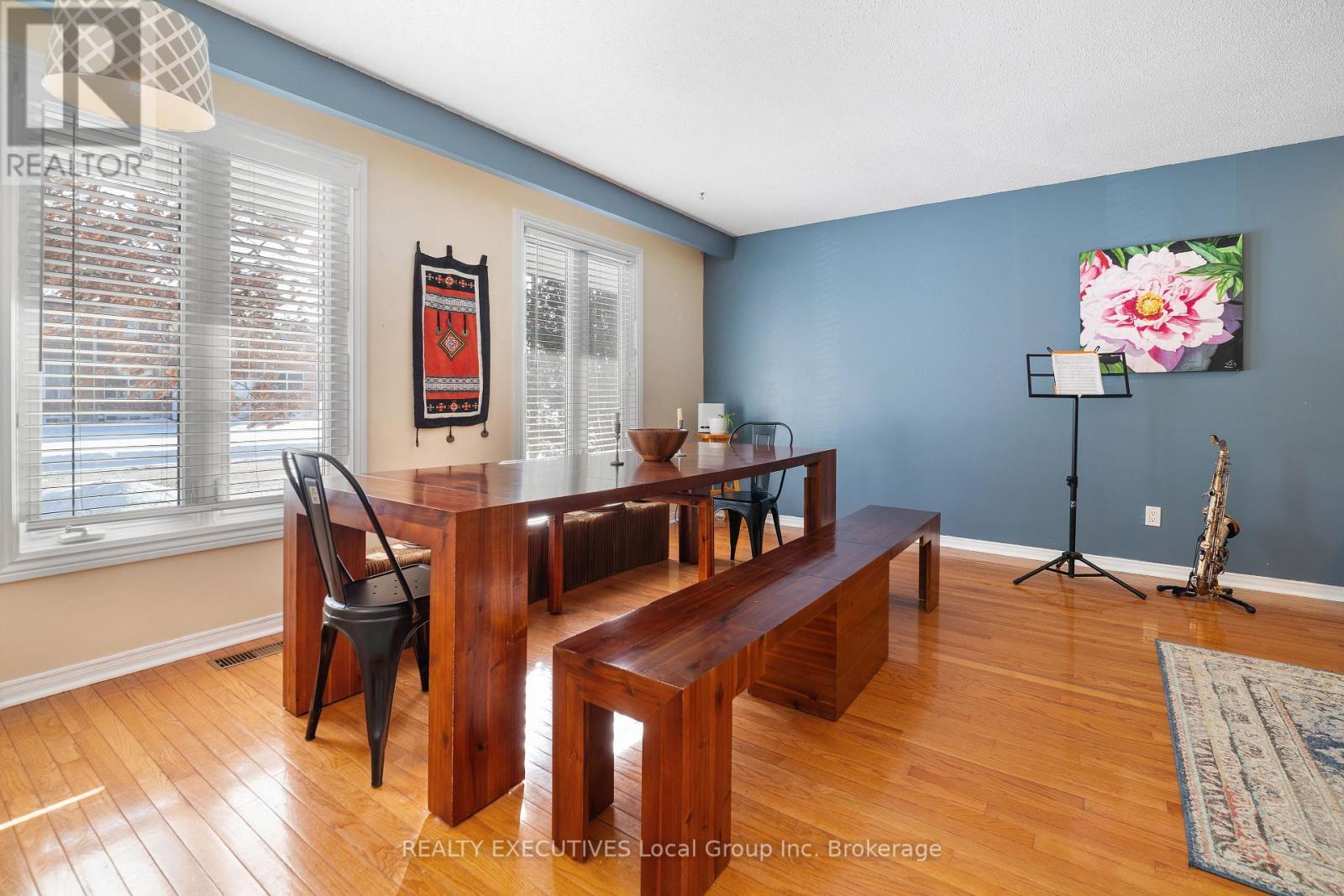 10 Manitou Street, North Bay (Ferris), ON - Indoor Photo Showing Dining Room