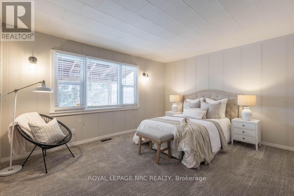23 Trapnell Street, St. Catharines (E. Chester), ON - Indoor Photo Showing Bedroom
