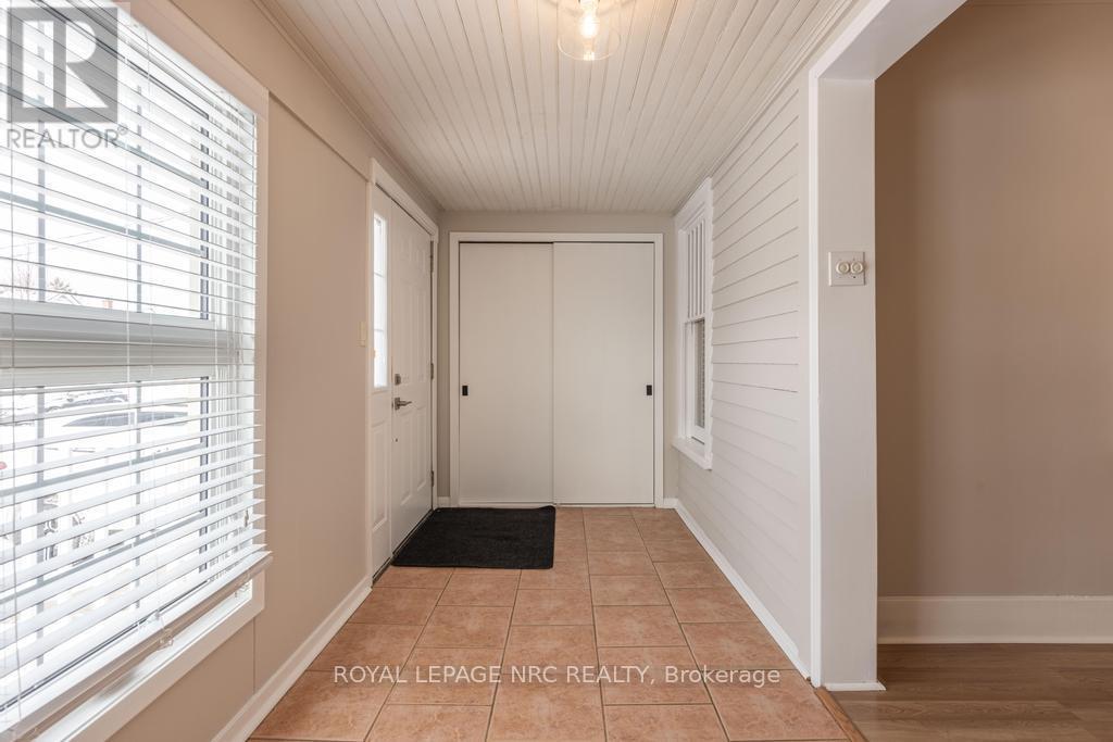 23 Trapnell Street, St. Catharines (E. Chester), ON - Indoor Photo Showing Other Room