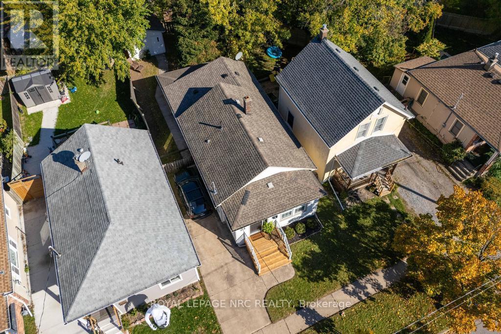 23 Trapnell Street, St. Catharines (E. Chester), ON - Outdoor