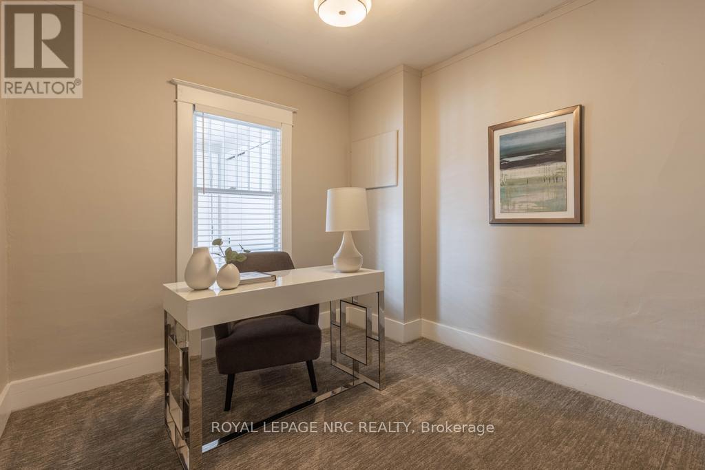 23 Trapnell Street, St. Catharines (E. Chester), ON - Indoor Photo Showing Office