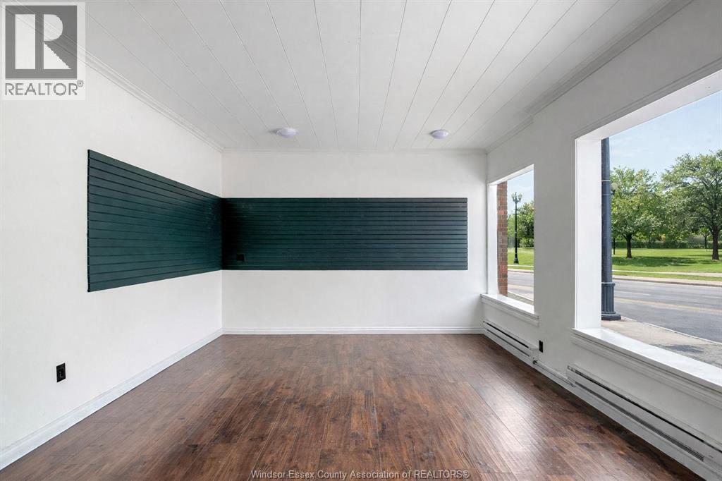 1041 Ottawa, Windsor, ON