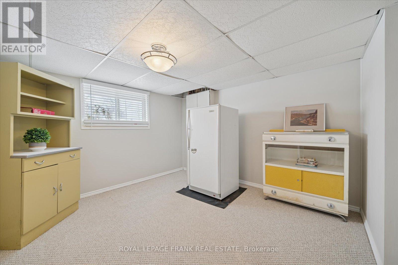 581 Grandview Street S, Oshawa (Donevan), ON - Indoor