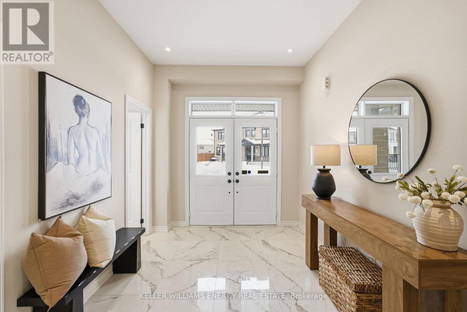 44 Priory Drive, Whitby, ON - Indoor Photo Showing Other Room