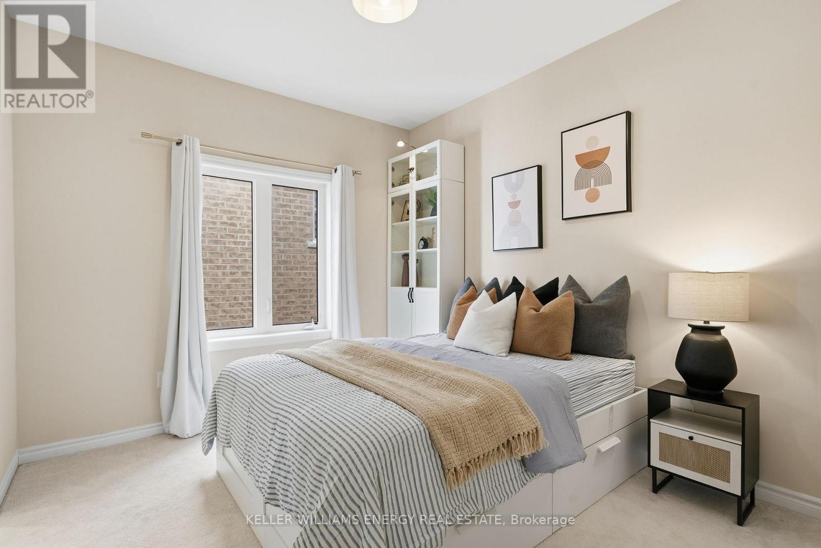 44 Priory Drive, Whitby, ON - Indoor Photo Showing Bedroom