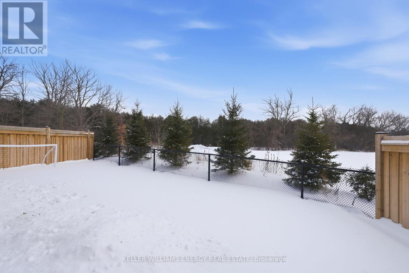 44 Priory Drive, Whitby, ON - Outdoor
