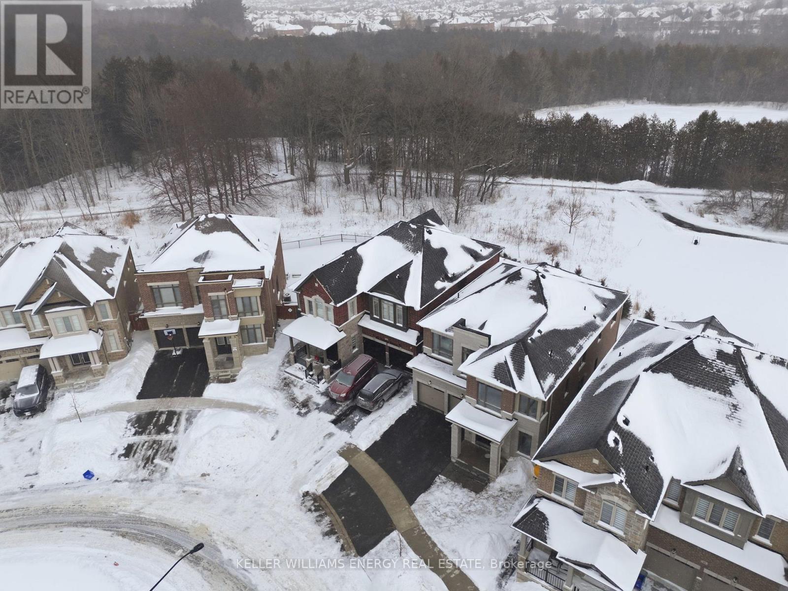 44 Priory Drive, Whitby, ON - Outdoor