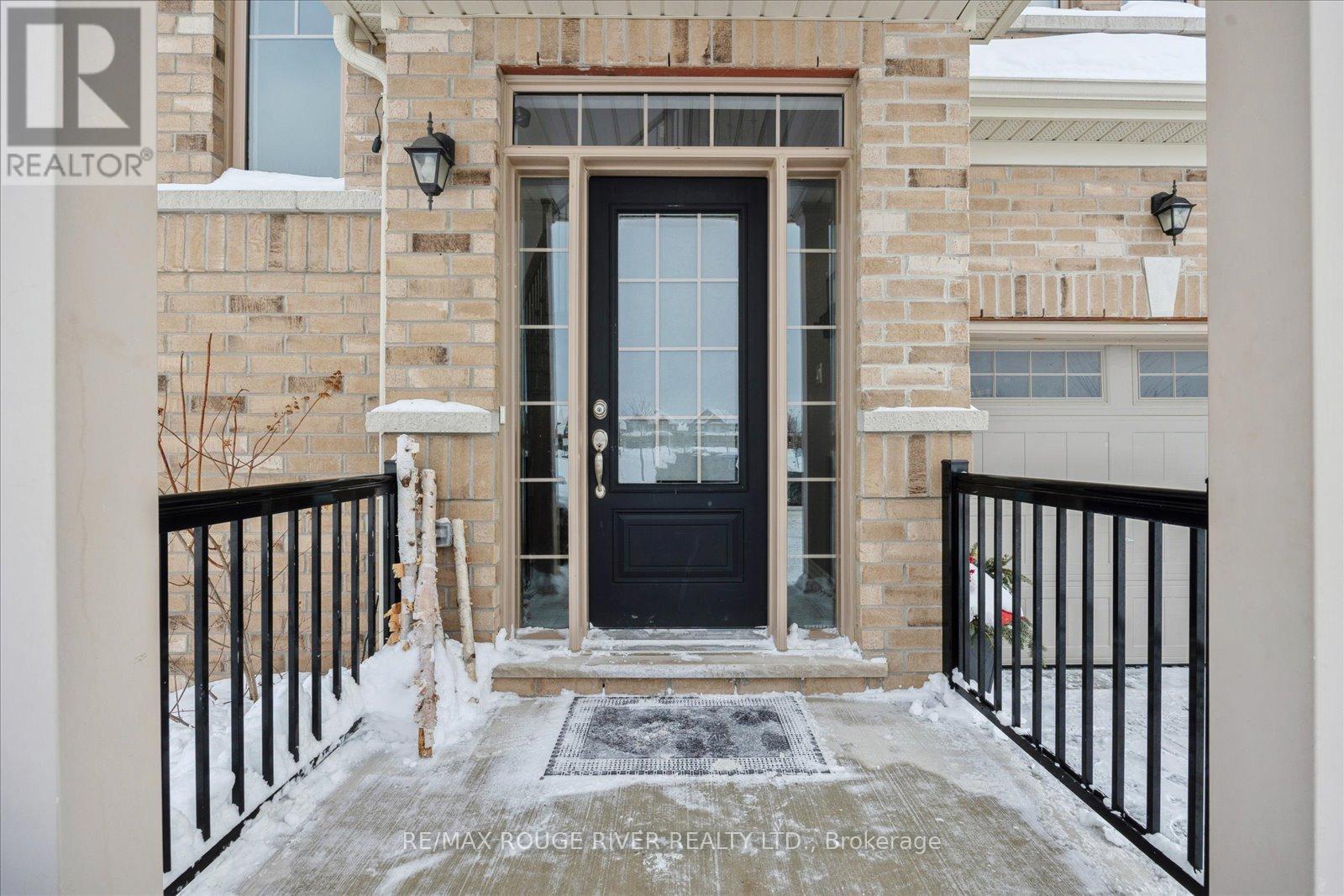 42 Doctor Archer Drive, Scugog (Port Perry), ON - Outdoor