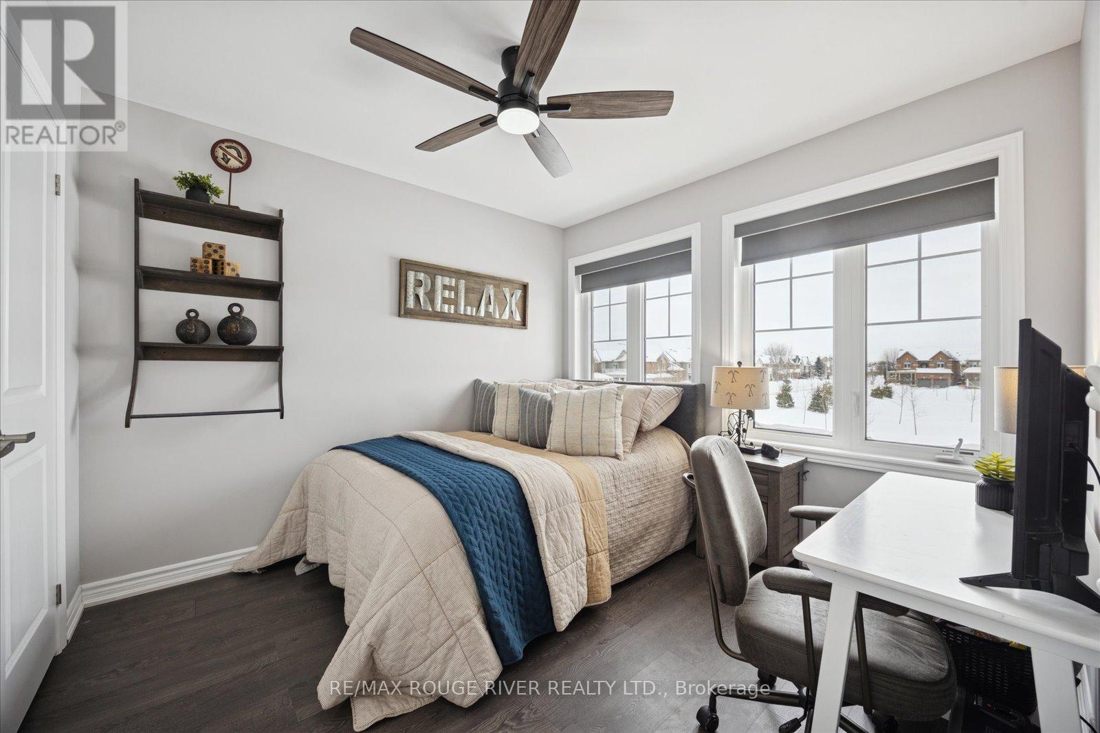 42 Doctor Archer Drive, Scugog (Port Perry), ON - Indoor Photo Showing Bedroom