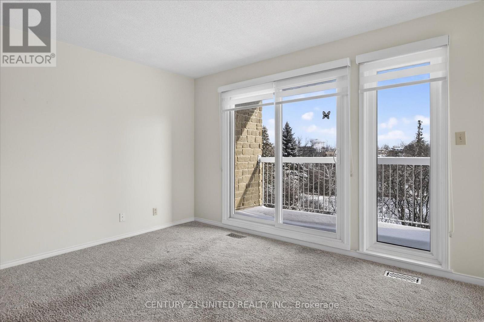 214A - 1099 Clonsilla Avenue, Peterborough (Otonabee Ward 1), ON - Indoor Photo Showing Other Room