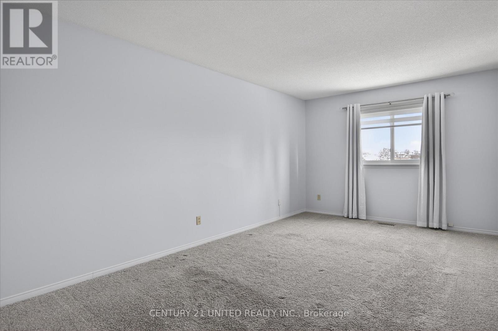 214A - 1099 Clonsilla Avenue, Peterborough (Otonabee Ward 1), ON - Indoor Photo Showing Other Room