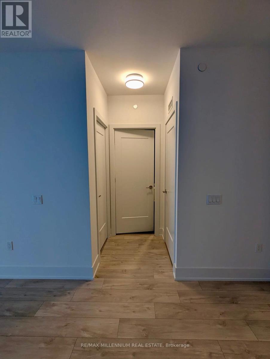 2006 - 10 Inn On The Park Drive, Toronto, ON - Indoor Photo Showing Other Room