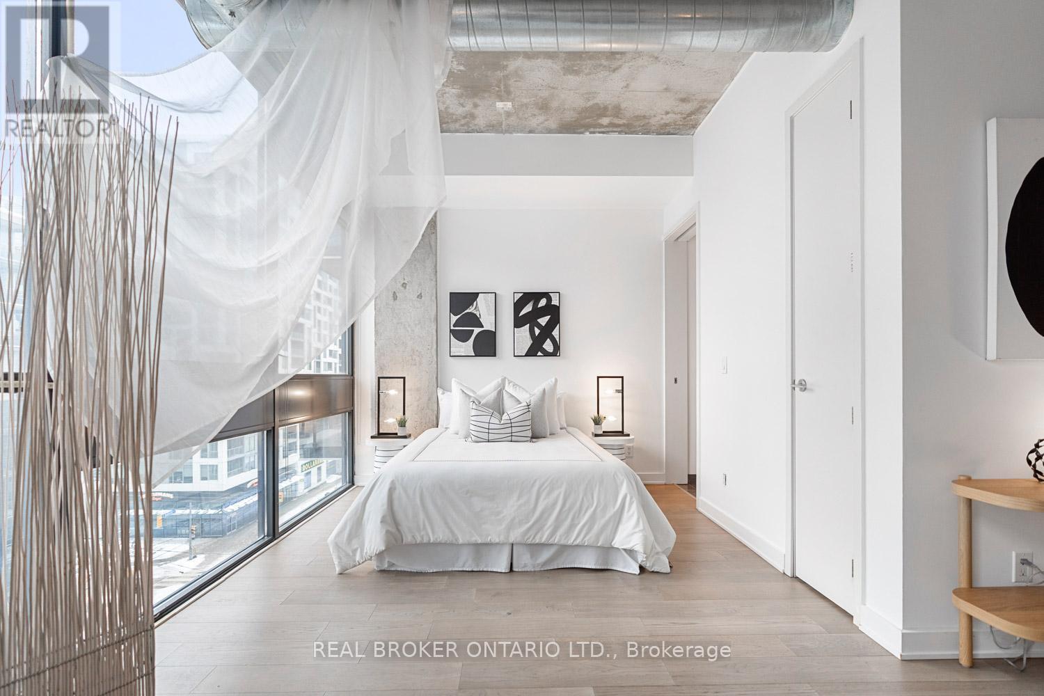 608 - 60 Bathurst Street, Toronto, ON - Indoor Photo Showing Bedroom