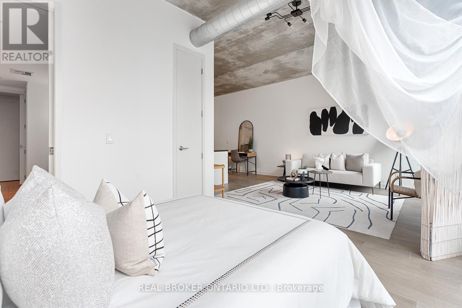 608 - 60 Bathurst Street, Toronto, ON - Indoor Photo Showing Bedroom