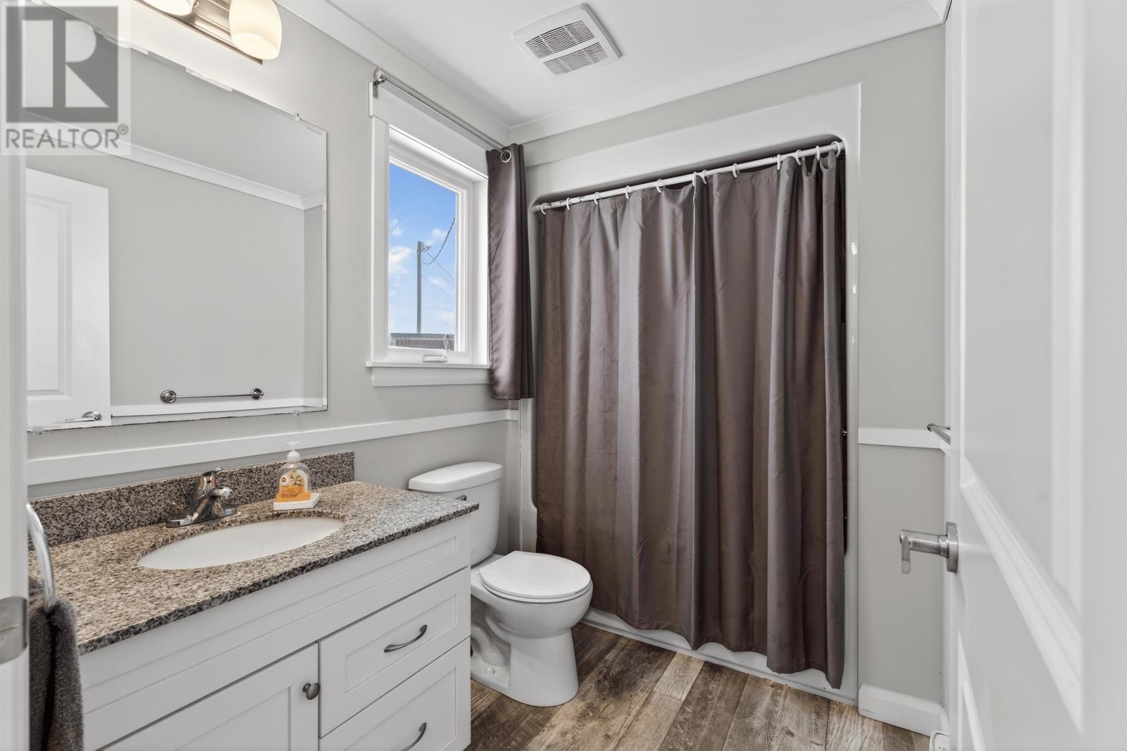 5673 Route 11, Mont Carmel, PE