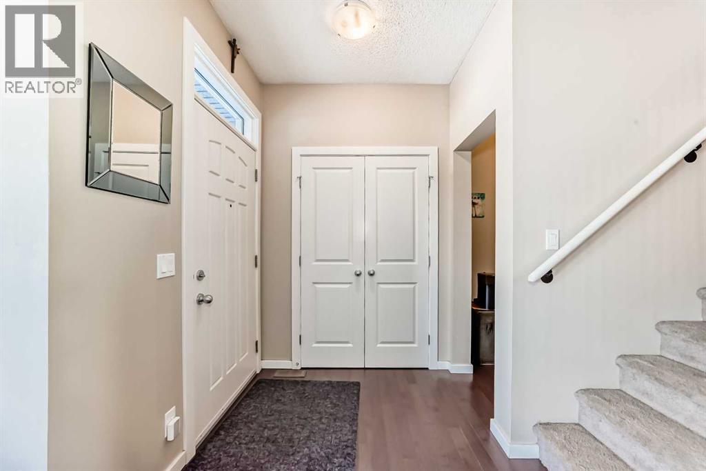 77 Marquis Common Se, Calgary, AB - Indoor Photo Showing Other Room