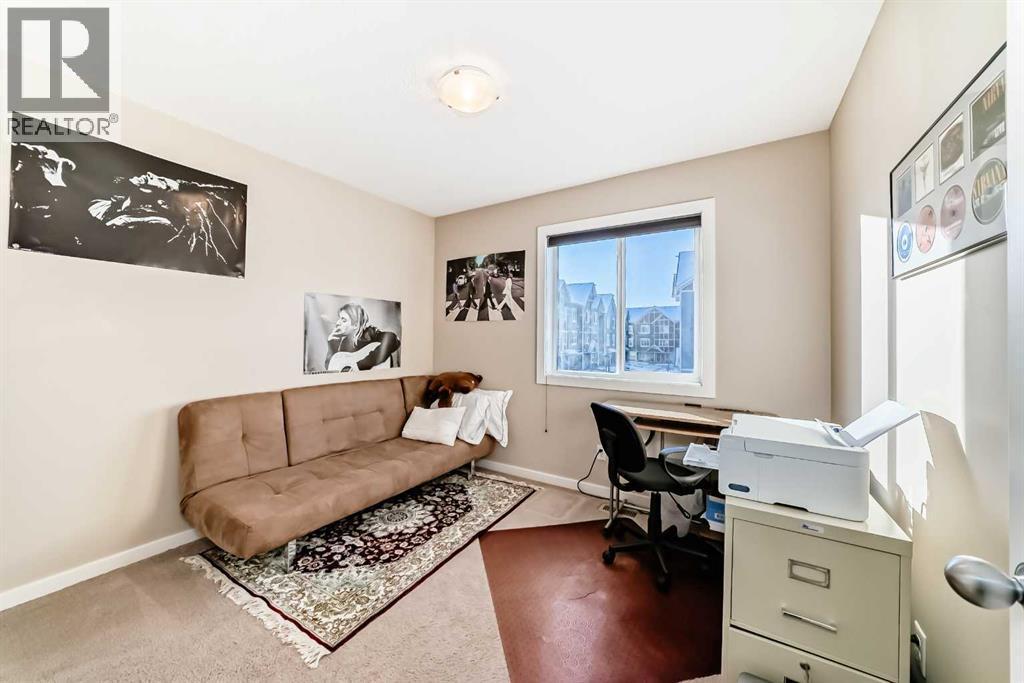 77 Marquis Common Se, Calgary, AB - Indoor