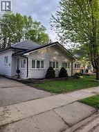 31 RAILWAY Avenue Stratford, ON N5A 2H8