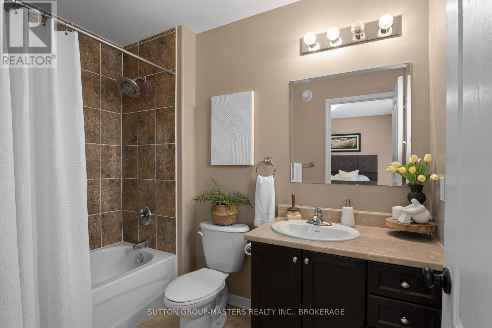 1606 Crimson Crescent, Kingston (City Northwest), ON - Indoor Photo Showing Bathroom