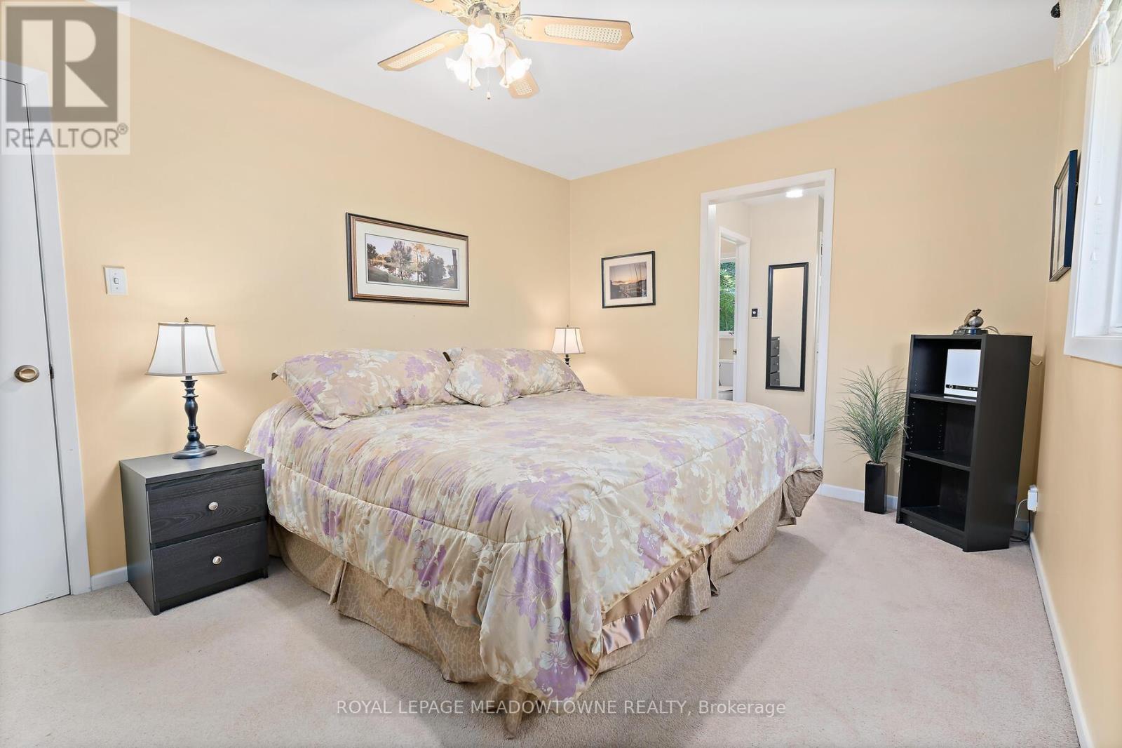12506 Eighth Line, Halton Hills, ON - Indoor Photo Showing Bedroom