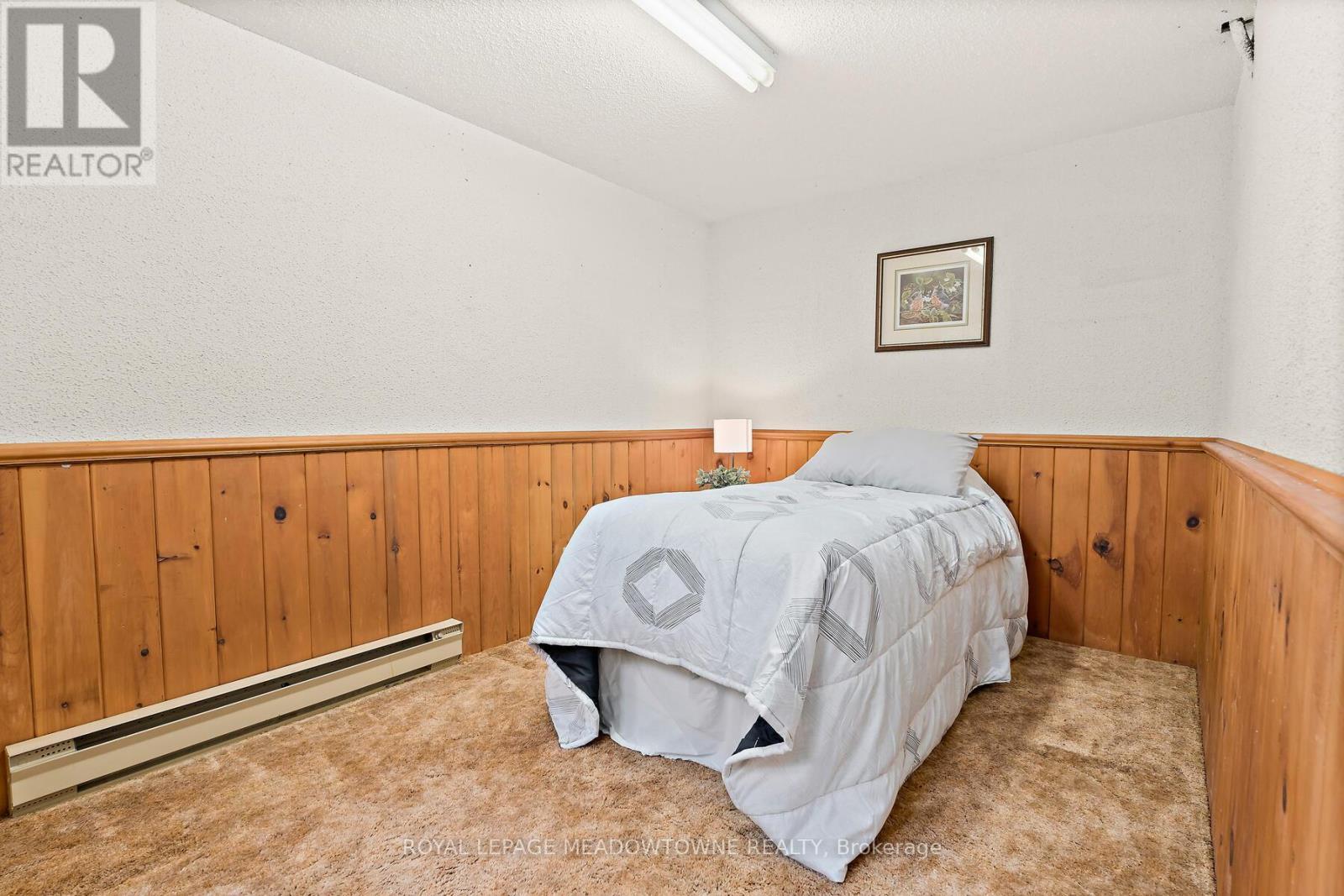 12506 Eighth Line, Halton Hills, ON - Indoor Photo Showing Bedroom