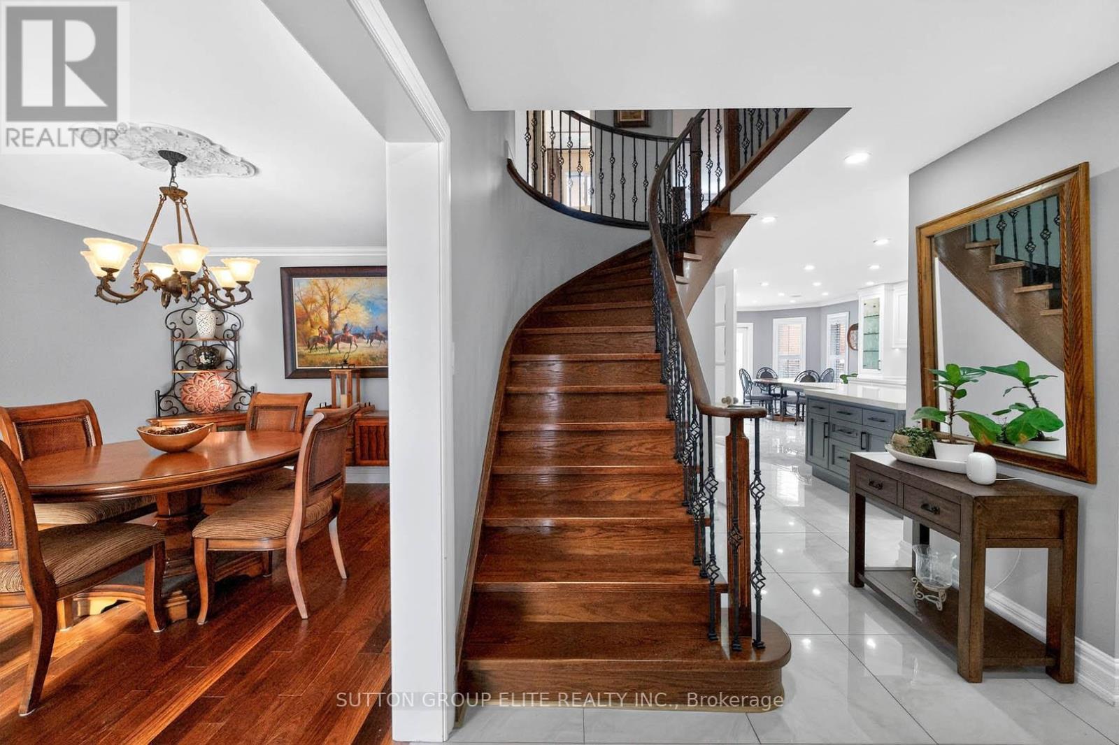 5204 Swiftcurrent Trail, Mississauga, ON - Indoor