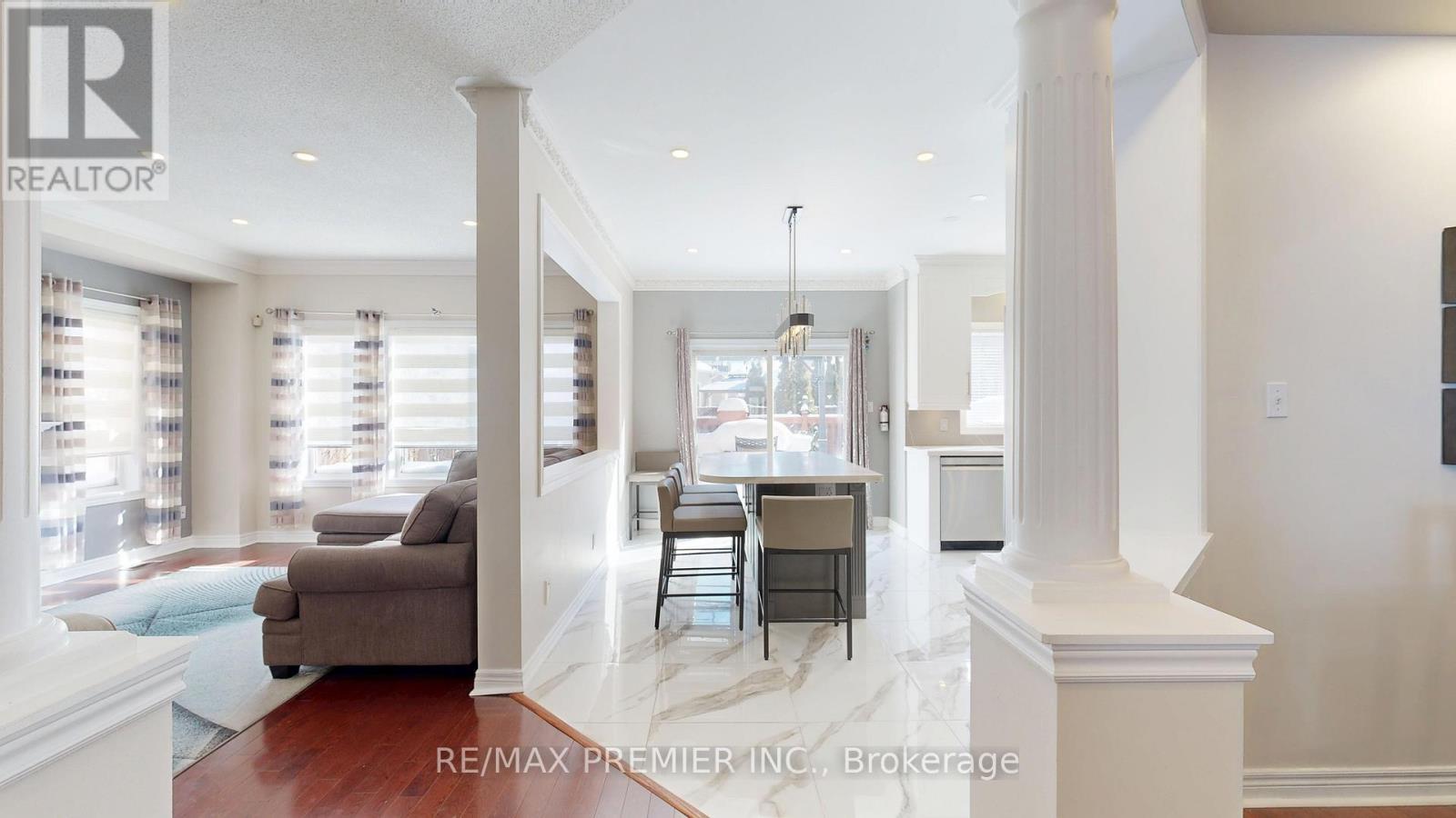 11 Charger Lane, Brampton, ON - Indoor