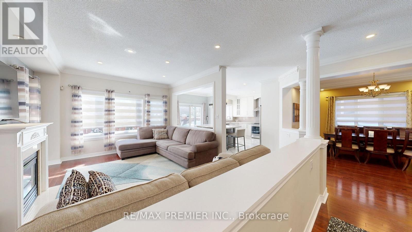 11 Charger Lane, Brampton, ON - Indoor