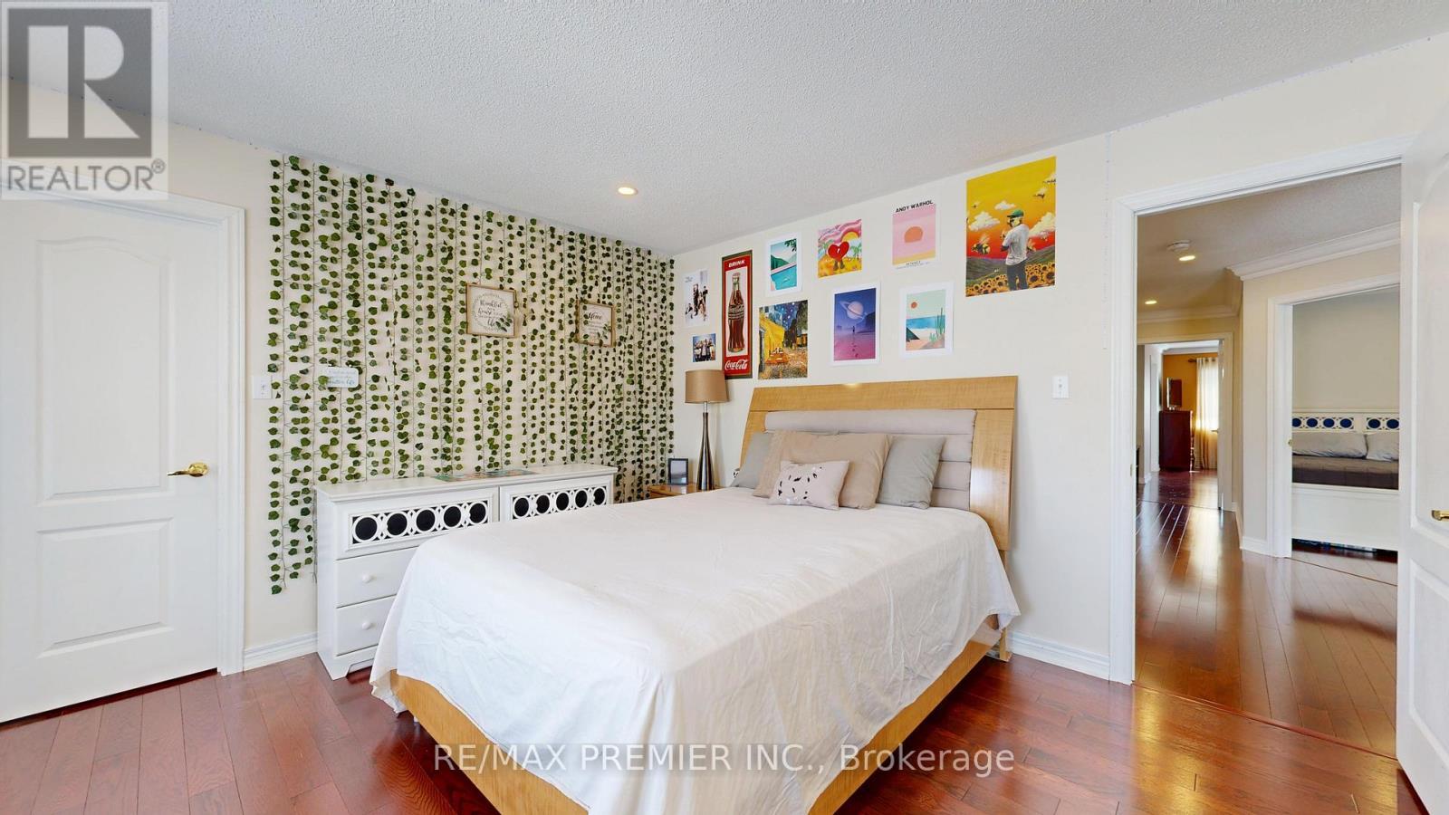 11 Charger Lane, Brampton, ON - Indoor Photo Showing Bedroom