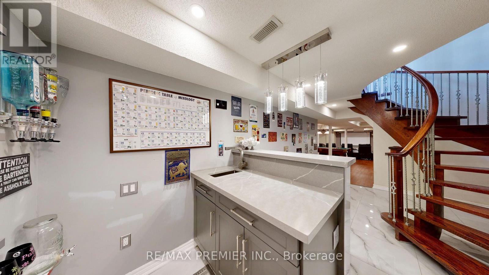 11 Charger Lane, Brampton, ON - Indoor Photo Showing Other Room