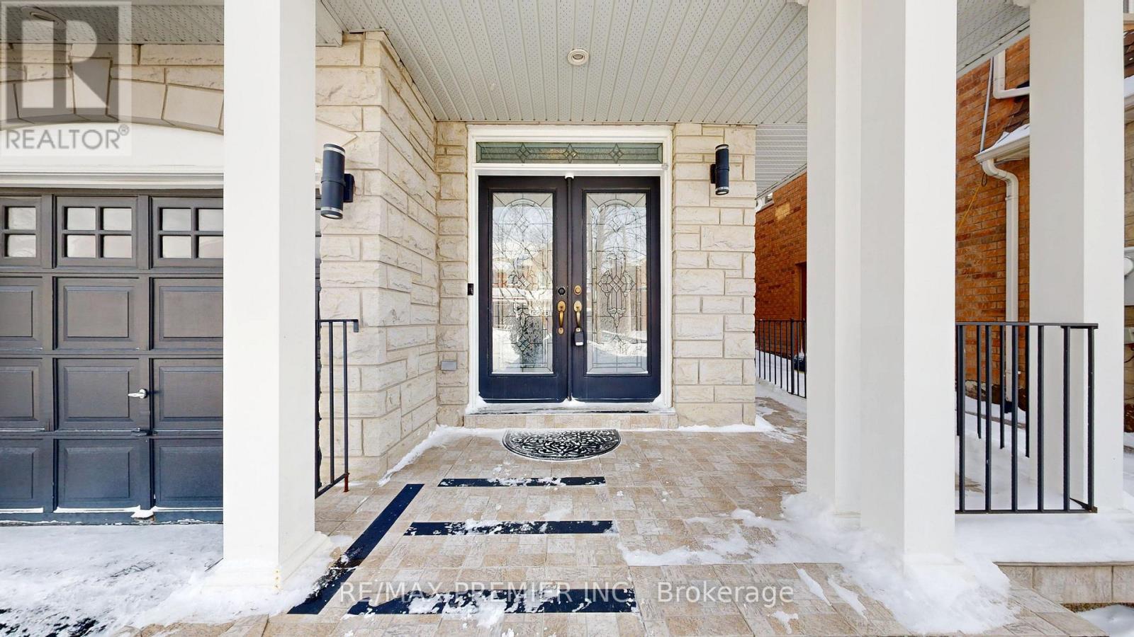 11 Charger Lane, Brampton, ON - Outdoor