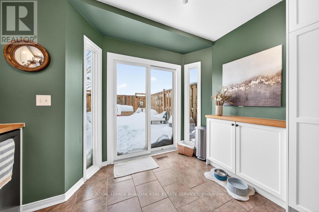 702 - 895 Maple Avenue, Burlington, ON - Indoor Photo Showing Other Room