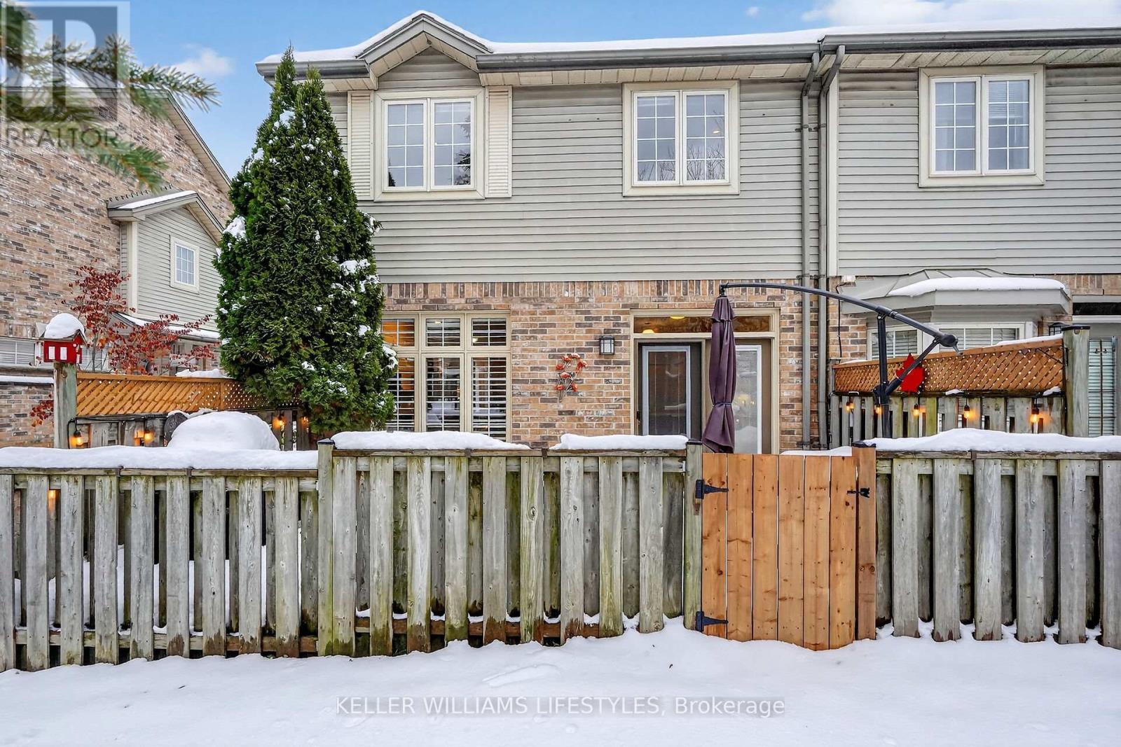 30 - 519 Riverside Drive, London North (North P), ON - Outdoor With Exterior