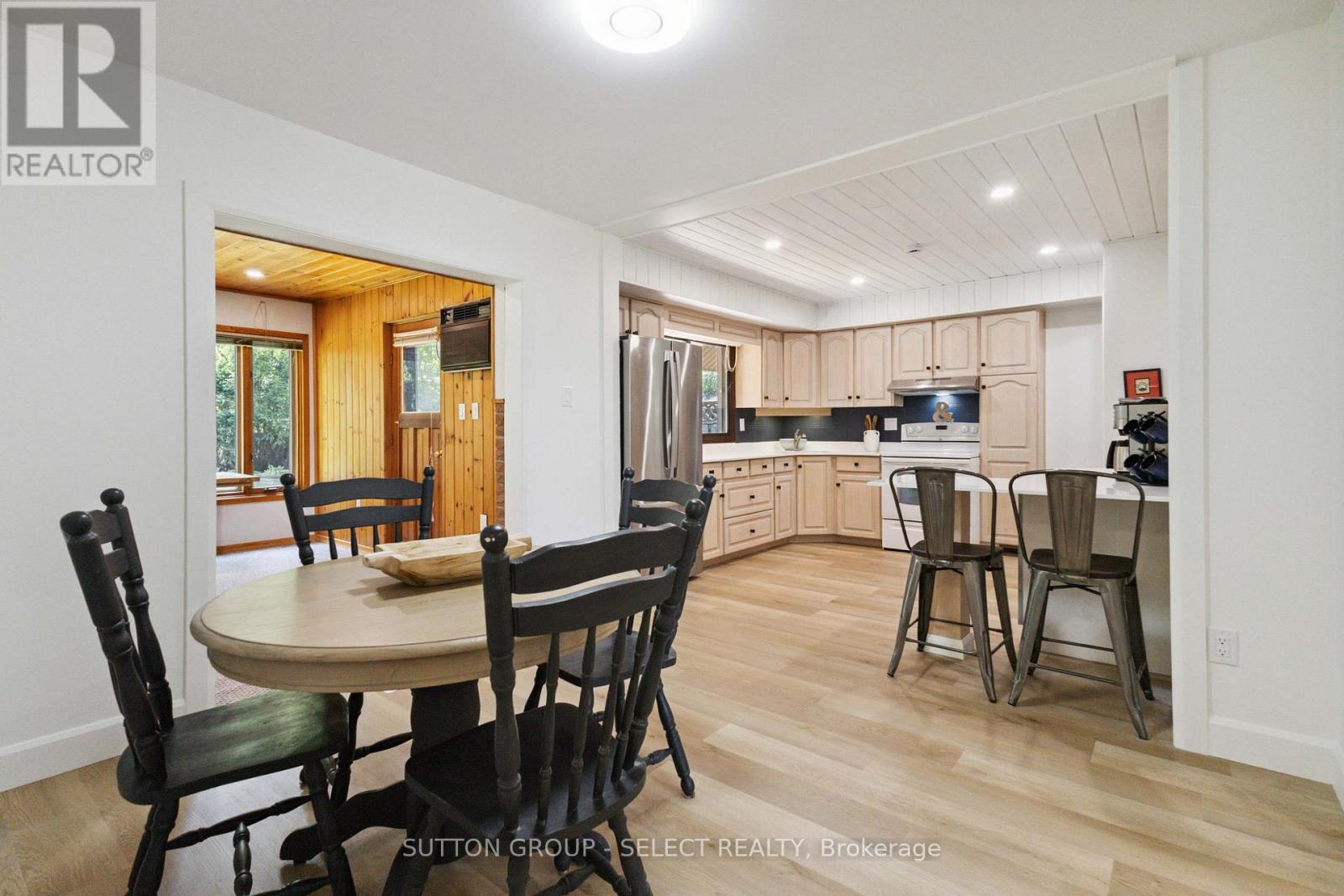 770 Galloway Crescent, London South (South O), ON - Indoor Photo Showing Dining Room