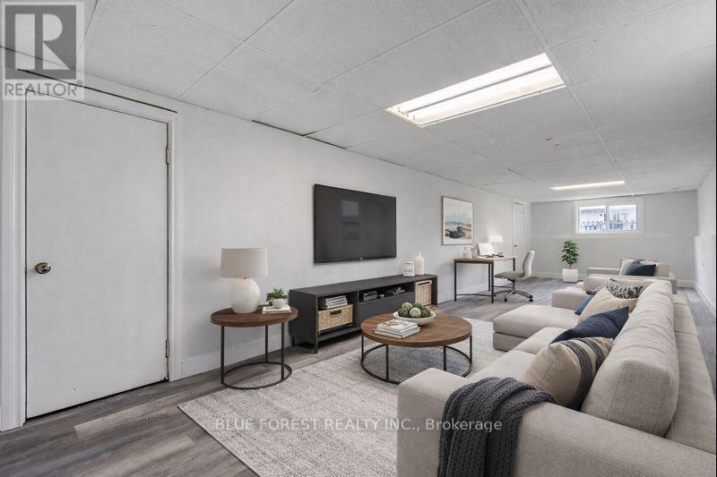 69 Bridlepath Road, Chatham-Kent (Wallaceburg), ON - Indoor Photo Showing Other Room