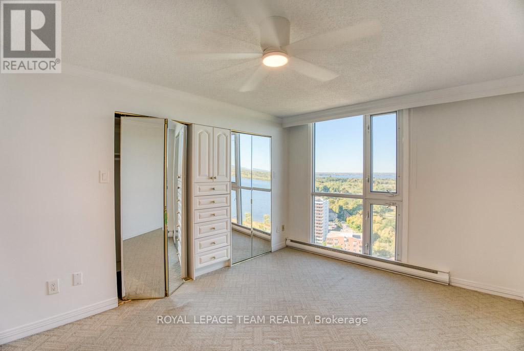 2201 - 1025 Richmond Road, Ottawa, ON - Indoor Photo Showing Other Room