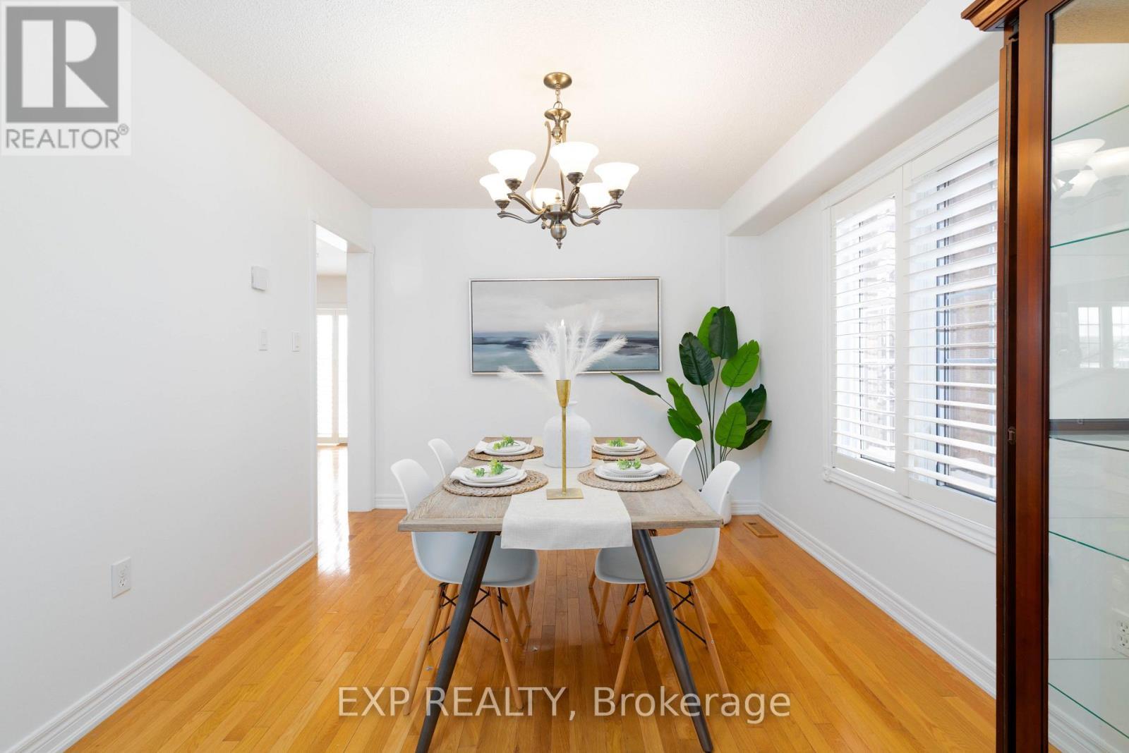 Formal Dining Room - 36 Ivygreen Road, Georgina, ON - Indoor Photo Showing Dining Room