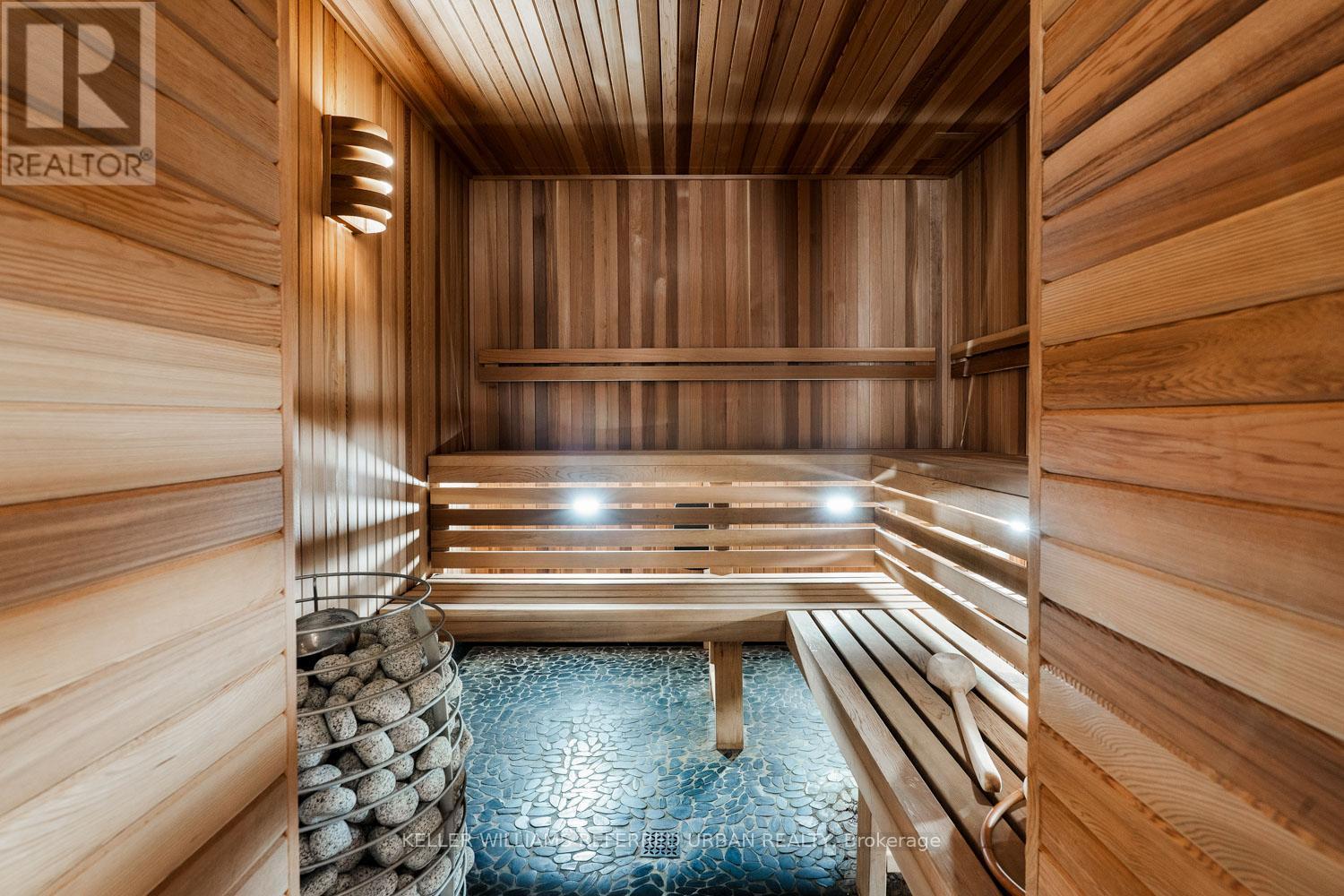 197 Sherwood Place, Newmarket, ON - Indoor Photo Showing Other Room