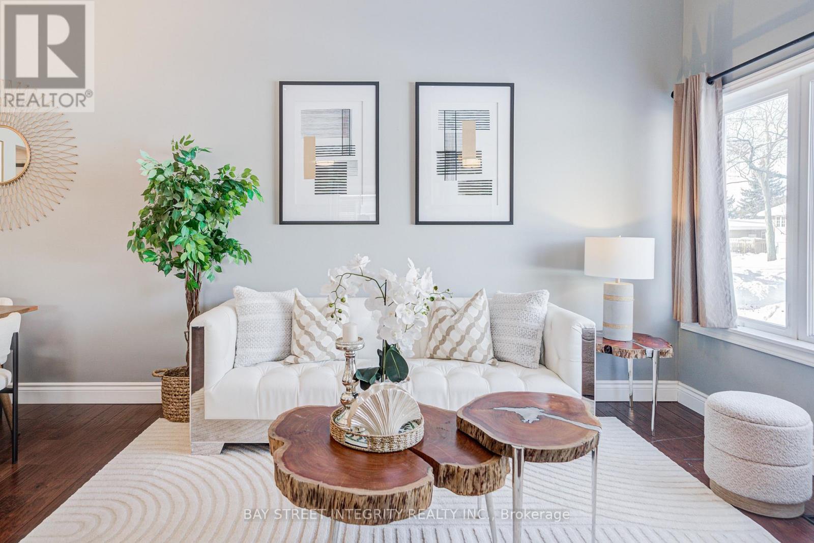 1224 Grange Road, Oakville, ON - Indoor