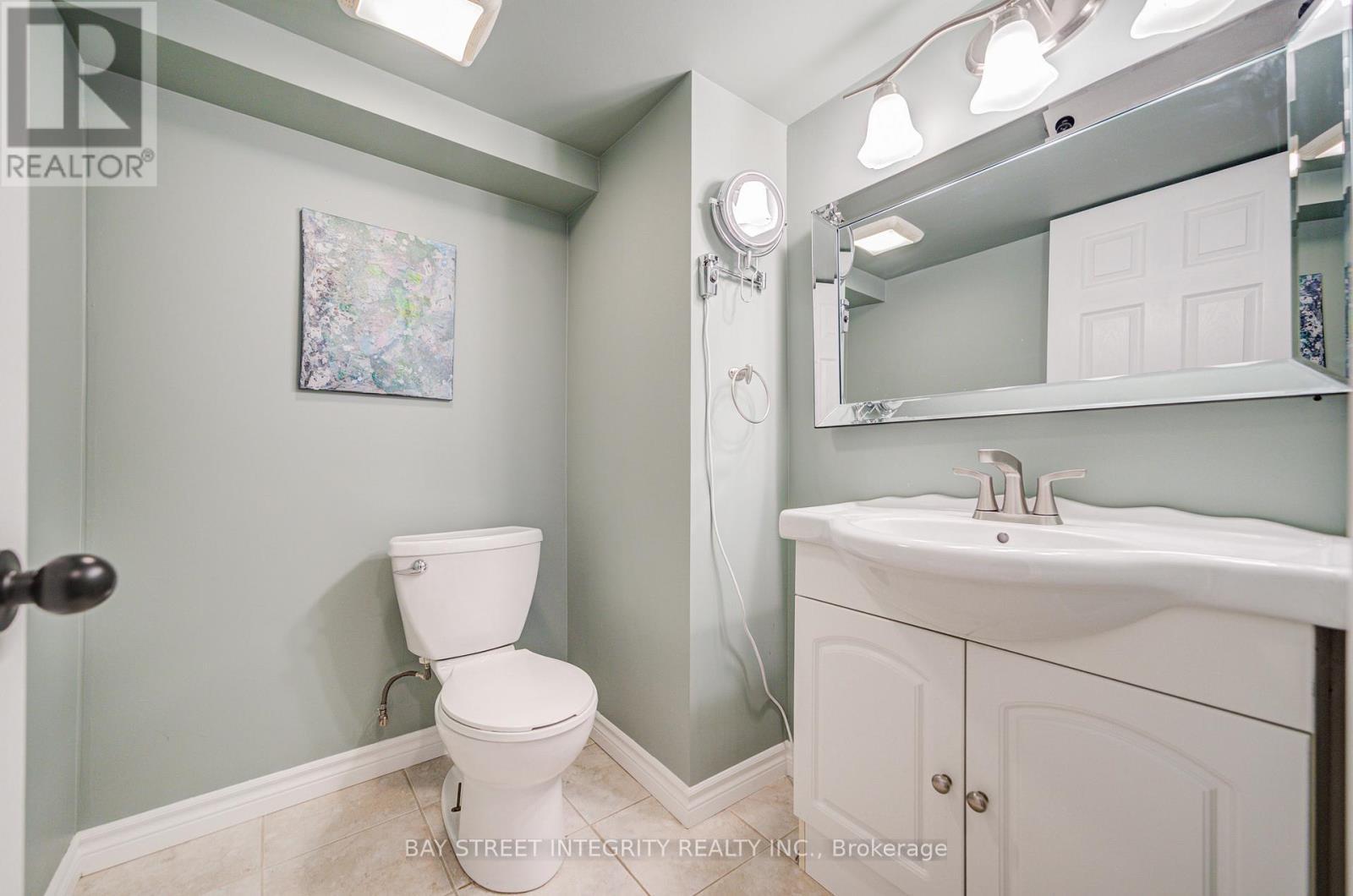1224 Grange Road, Oakville, ON - Indoor Photo Showing Bathroom